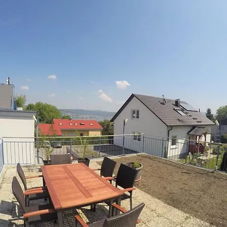 Aviva Ankerplatz - Familien-oase Mit Gartenterrasse Und 2 Schlafzimmern Bodman-Ludwigshafen